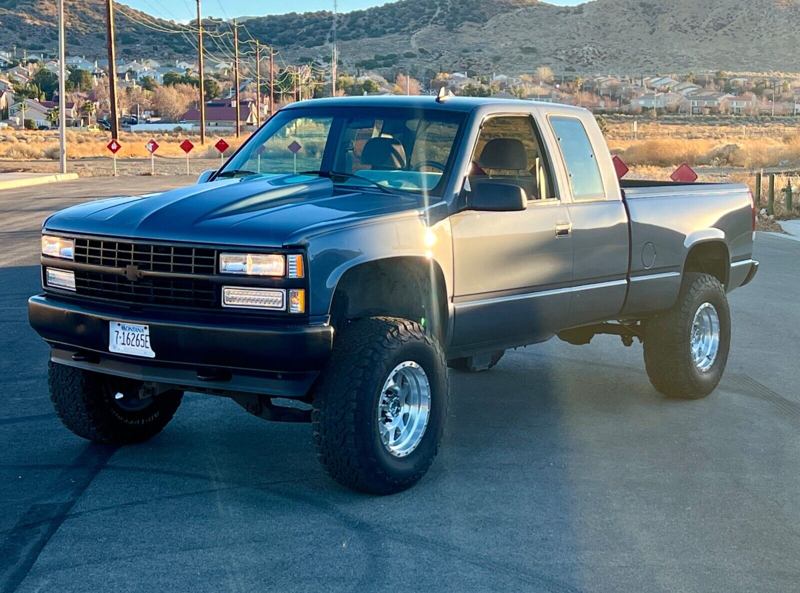 Chevrolet-K1500-1992-Gray-4023-1