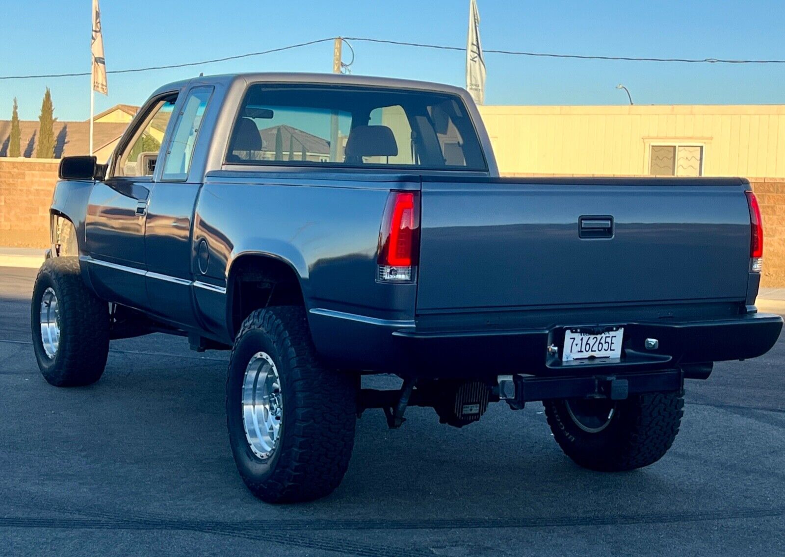 Chevrolet-K1500-1992-Gray-4023-11