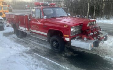 Chevrolet-K30-1982-red-21250