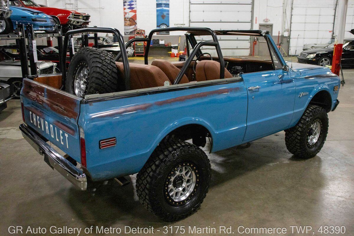 Chevrolet-K5-Blazer-1972-Blue-Brown-2894-8