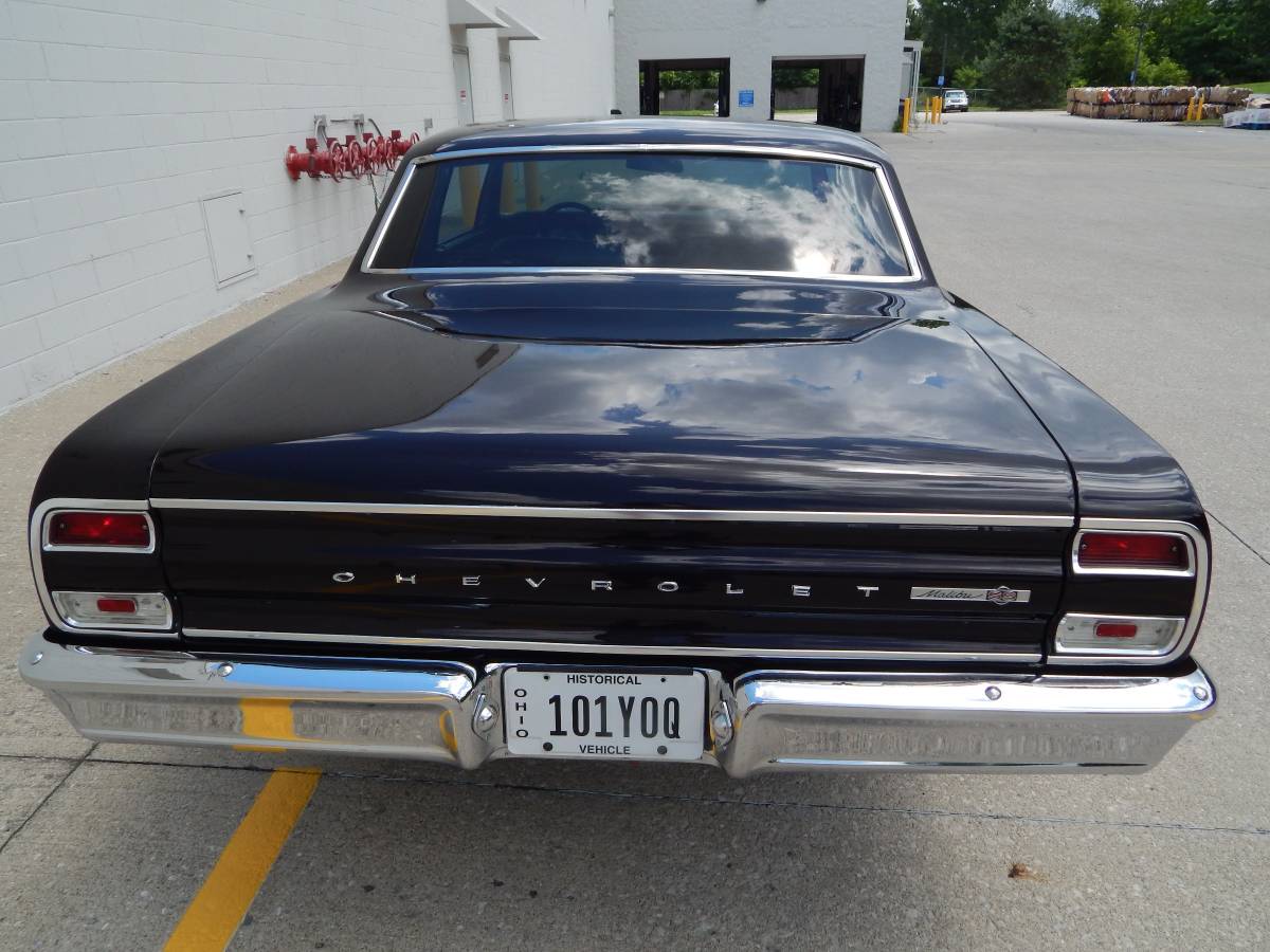 Chevrolet-Malibu-1964-custom-57936-9