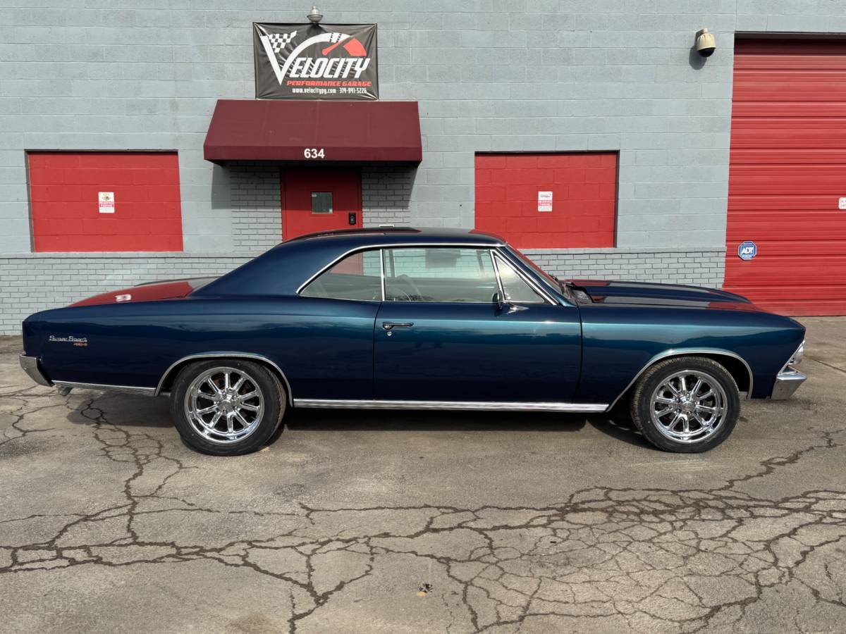 Chevrolet-Malibu-1966-blue-3880-3