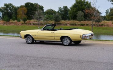 Chevrolet-Malibu-1972-Yellow-Black-158454-3