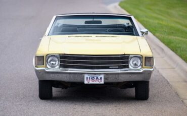 Chevrolet-Malibu-1972-Yellow-Black-158454-9