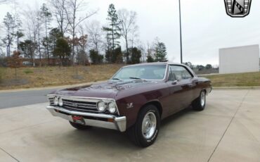 Chevrolet-Malibu-Coupe-1967-Maroon-Black-109368-4