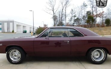 Chevrolet-Malibu-Coupe-1967-Maroon-Black-109368-6