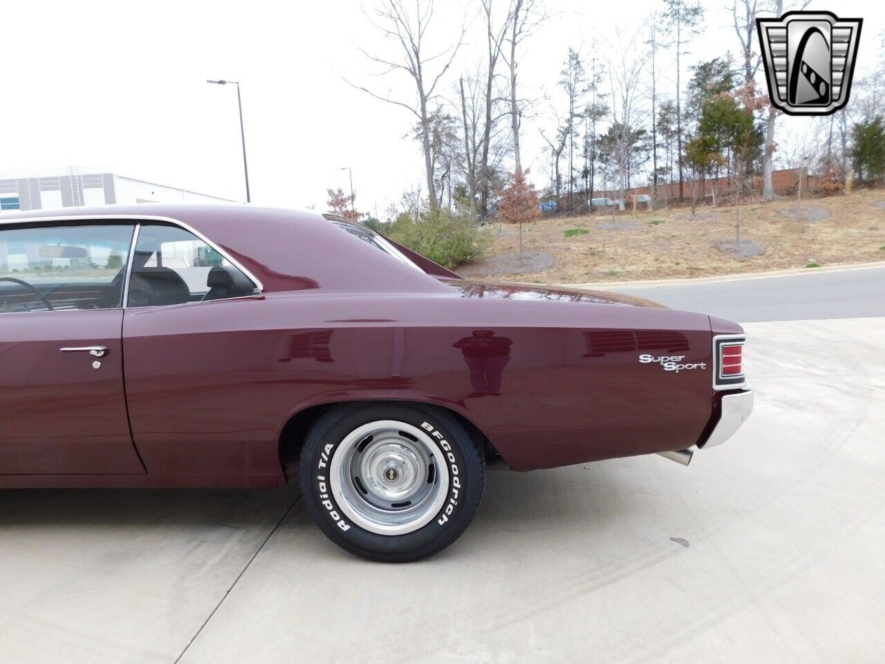 Chevrolet-Malibu-Coupe-1967-Maroon-Black-109368-7