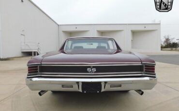 Chevrolet-Malibu-Coupe-1967-Maroon-Black-109368-9