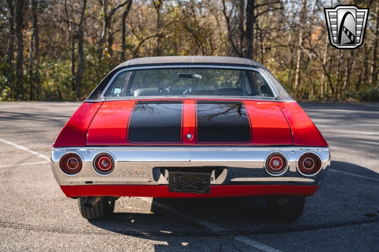 Chevrolet-Malibu-Coupe-1972-Red-Black-57372-5