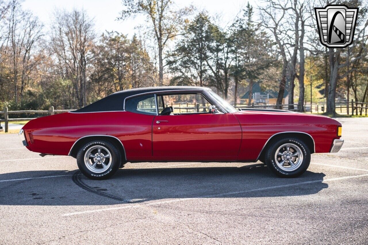 Chevrolet-Malibu-Coupe-1972-Red-Black-57372-7