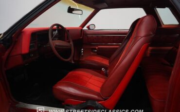 Chevrolet-Malibu-Coupe-1977-Red-Red-94806-3