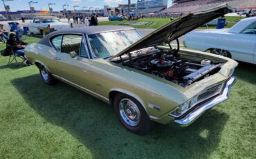 Chevrolet-Malibu-classic-1968-red-198-23