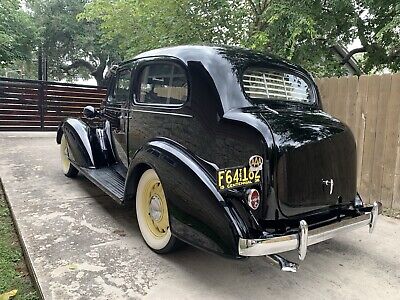 Chevrolet-Master-Deluxe-1936-Black-152077-3