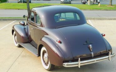 Chevrolet-Master-Deluxe-Coupe-1939-Red-Tan-82923-6