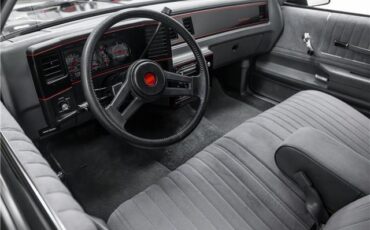 Chevrolet-Monte-Carlo-1987-Black-Gray-8436-18