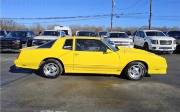 Chevrolet-Monte-Carlo-1987-Yellow-Gray-160094-3