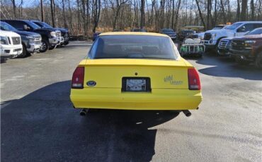 Chevrolet-Monte-Carlo-1987-Yellow-Gray-160094-5