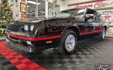 Chevrolet-Monte-Carlo-1988-Black-Maroon-7556-10