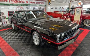 Chevrolet Monte Carlo  1988