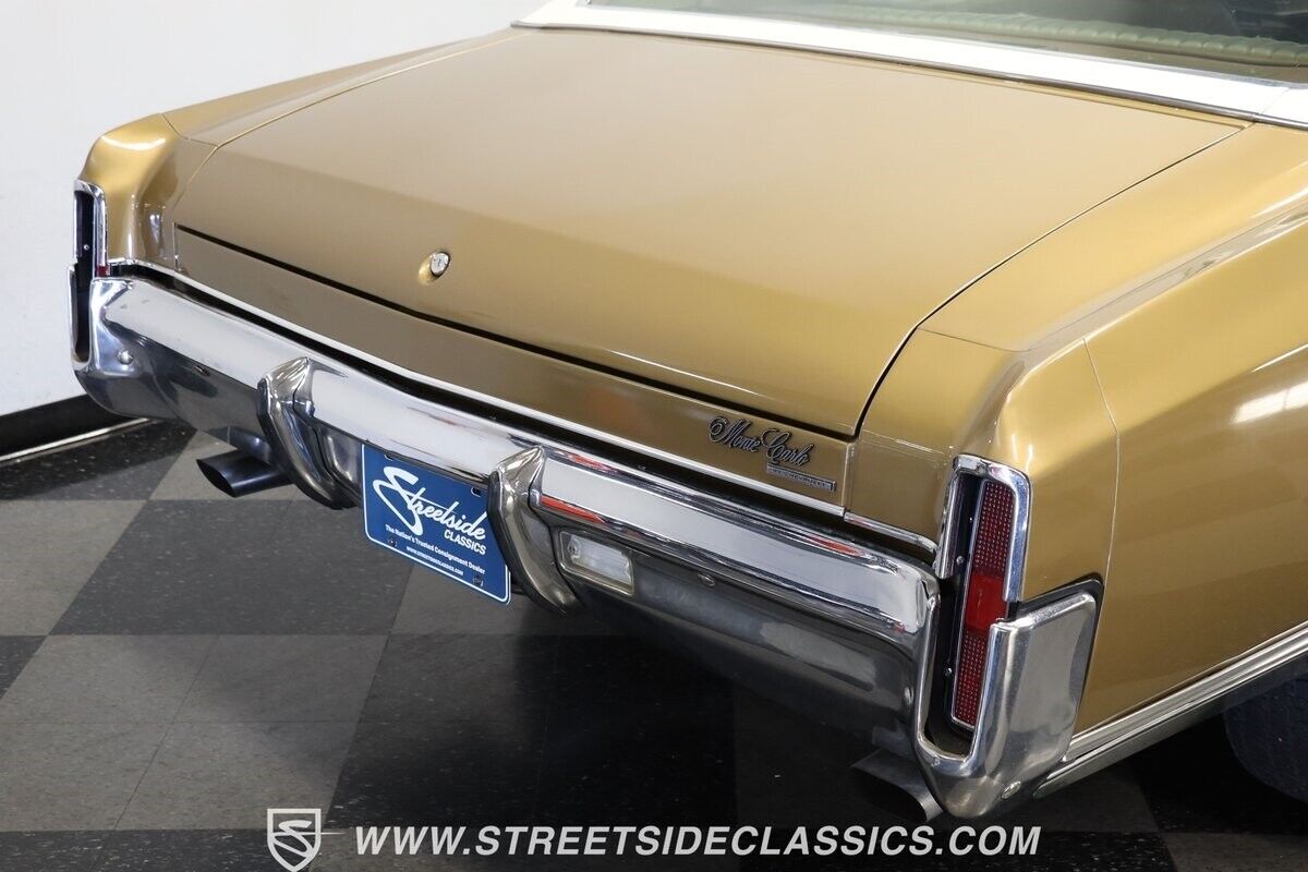 Chevrolet-Monte-Carlo-Coupe-1970-Gold-Saddle-55804-24