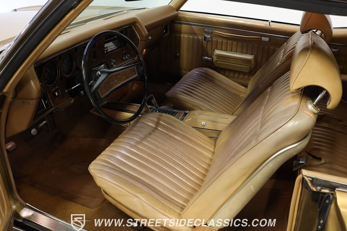 Chevrolet-Monte-Carlo-Coupe-1970-Gold-Saddle-55804-4