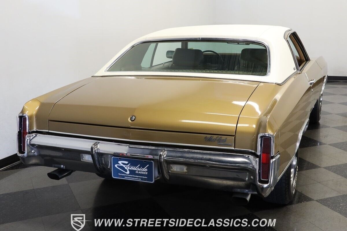 Chevrolet-Monte-Carlo-Coupe-1970-Gold-Saddle-55804-9