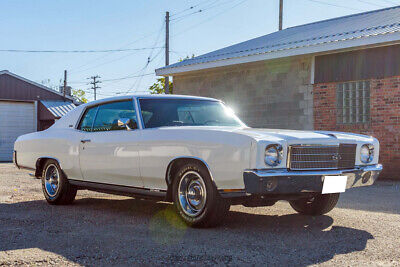 Chevrolet-Monte-Carlo-Coupe-1970-White-Black-140531-11