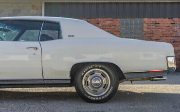 Chevrolet-Monte-Carlo-Coupe-1970-White-Black-140531-4