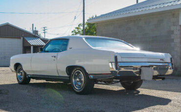 Chevrolet-Monte-Carlo-Coupe-1970-White-Black-140531-5