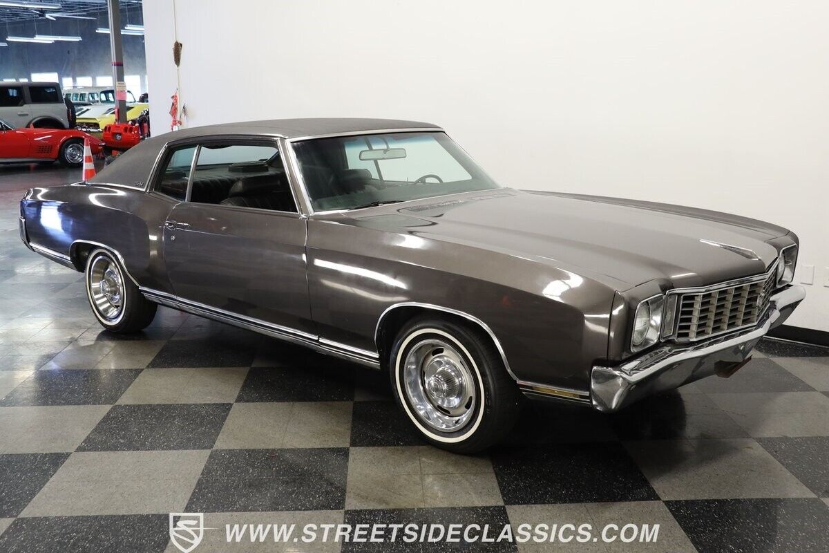 Chevrolet-Monte-Carlo-Coupe-1972-Gray-Black-85006-13