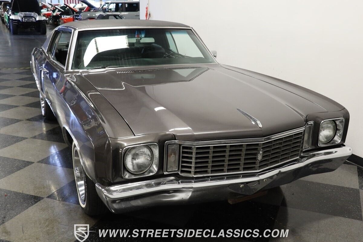 Chevrolet-Monte-Carlo-Coupe-1972-Gray-Black-85006-14