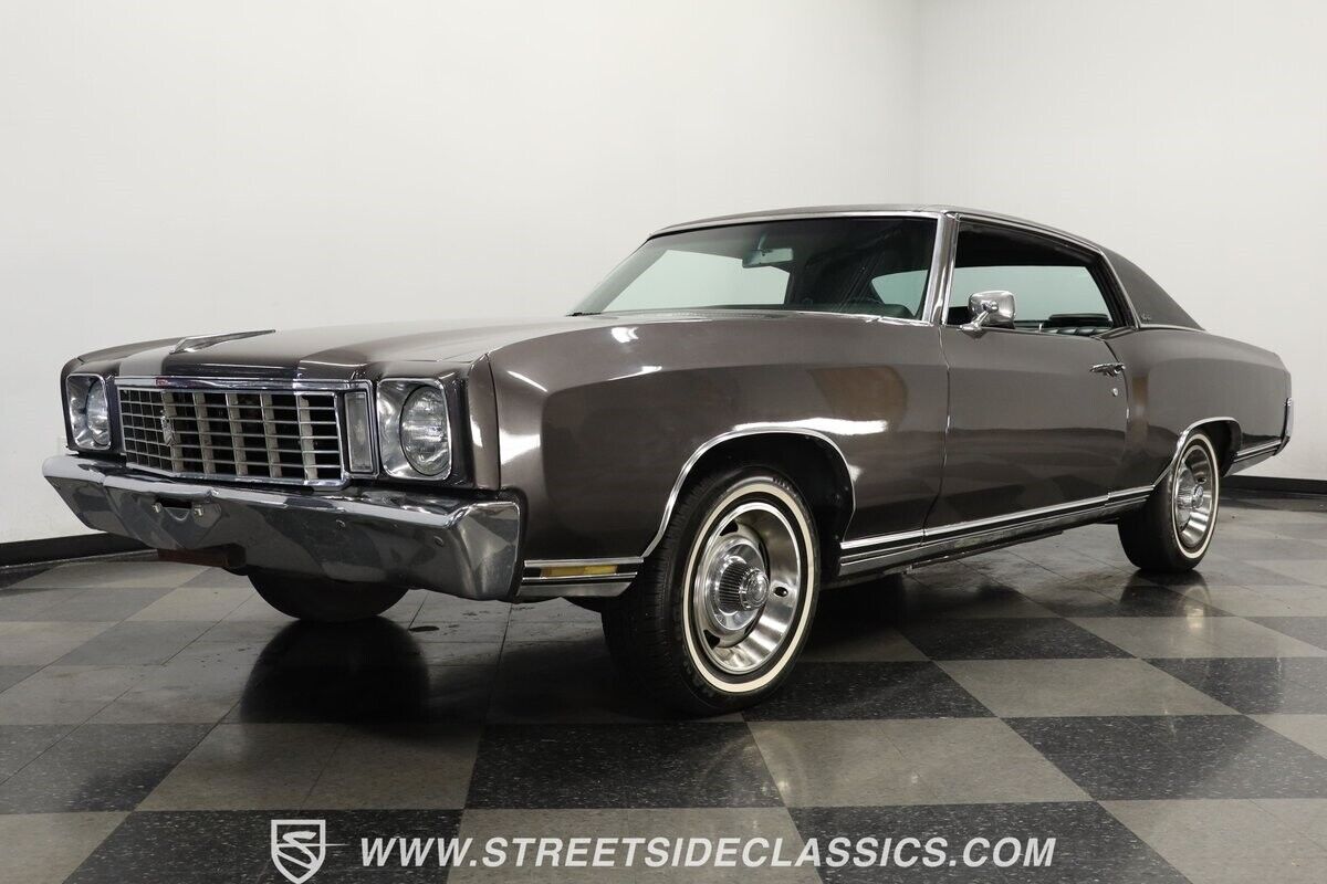 Chevrolet-Monte-Carlo-Coupe-1972-Gray-Black-85006-21