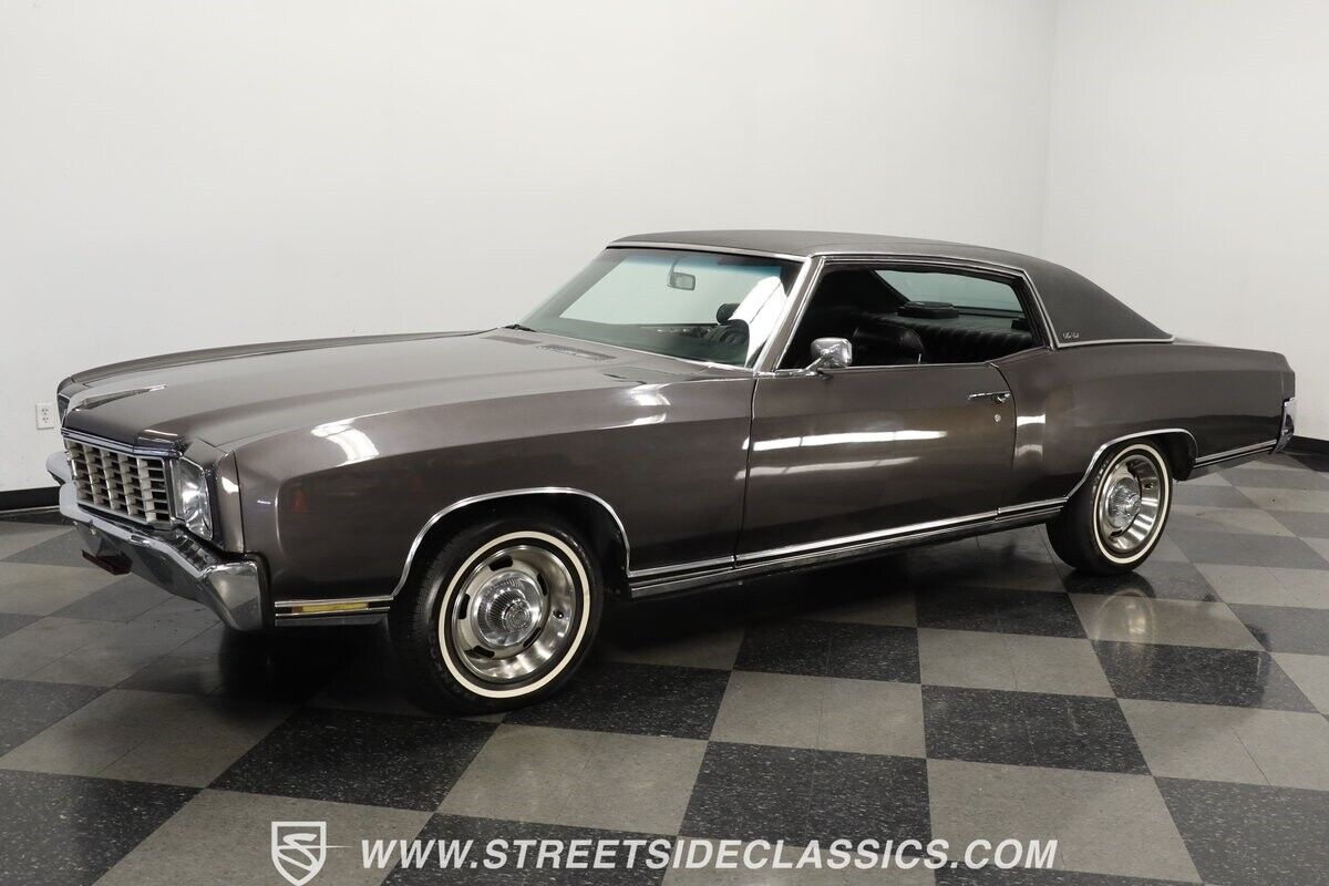 Chevrolet-Monte-Carlo-Coupe-1972-Gray-Black-85006-5