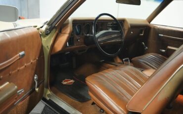 Chevrolet-Monte-Carlo-Coupe-1972-Tan-Saddle-124241-4