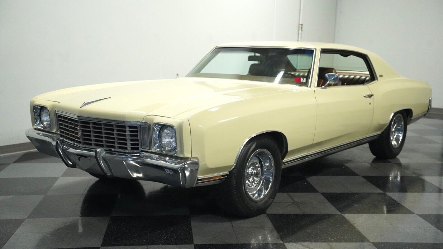 Chevrolet-Monte-Carlo-Coupe-1972-Tan-Saddle-124241-5