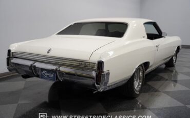 Chevrolet-Monte-Carlo-Coupe-1972-White-Black-87226-10