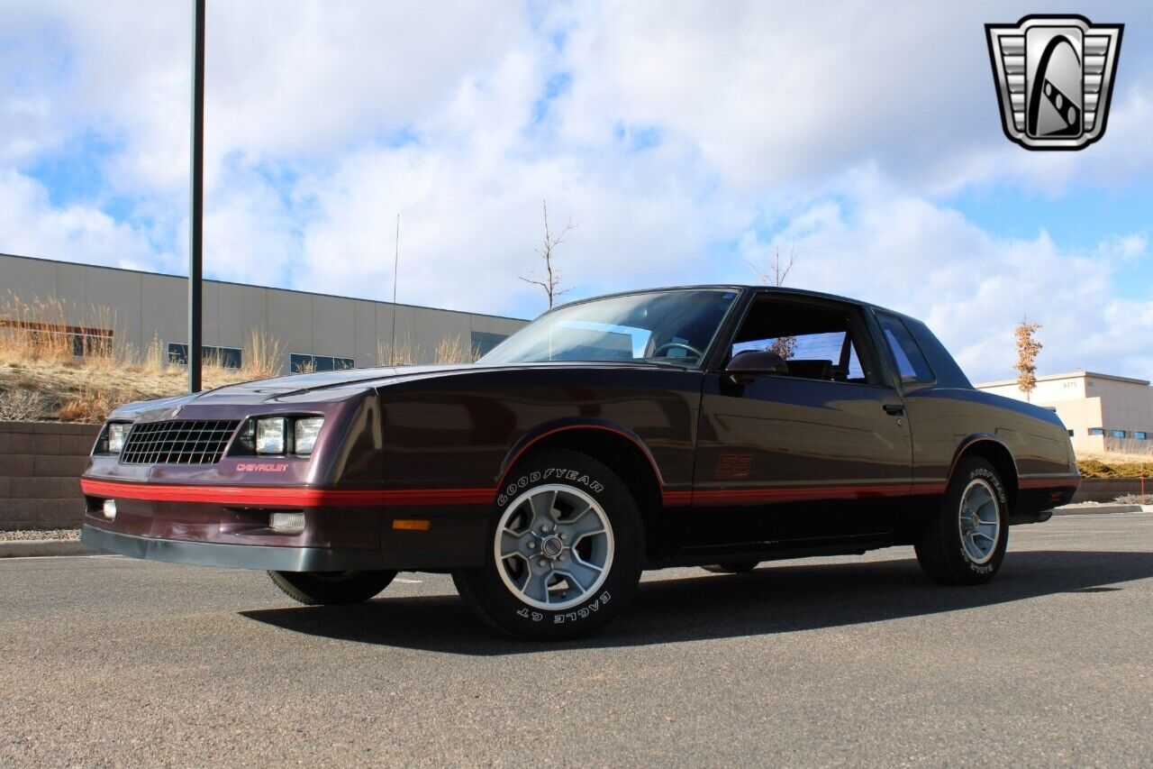 Chevrolet-Monte-Carlo-Coupe-1987-Maroon-Maroon-22199-2