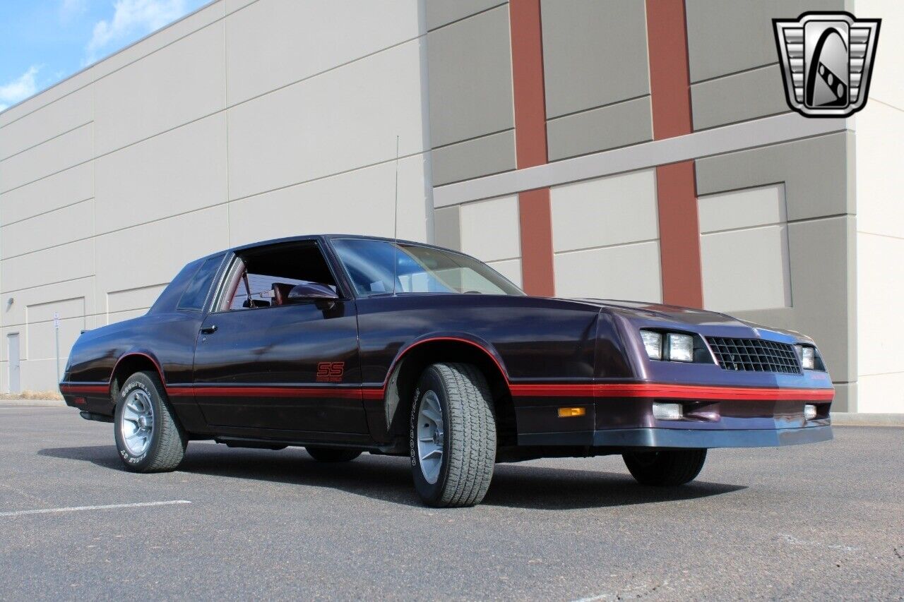 Chevrolet-Monte-Carlo-Coupe-1987-Maroon-Maroon-22199-8