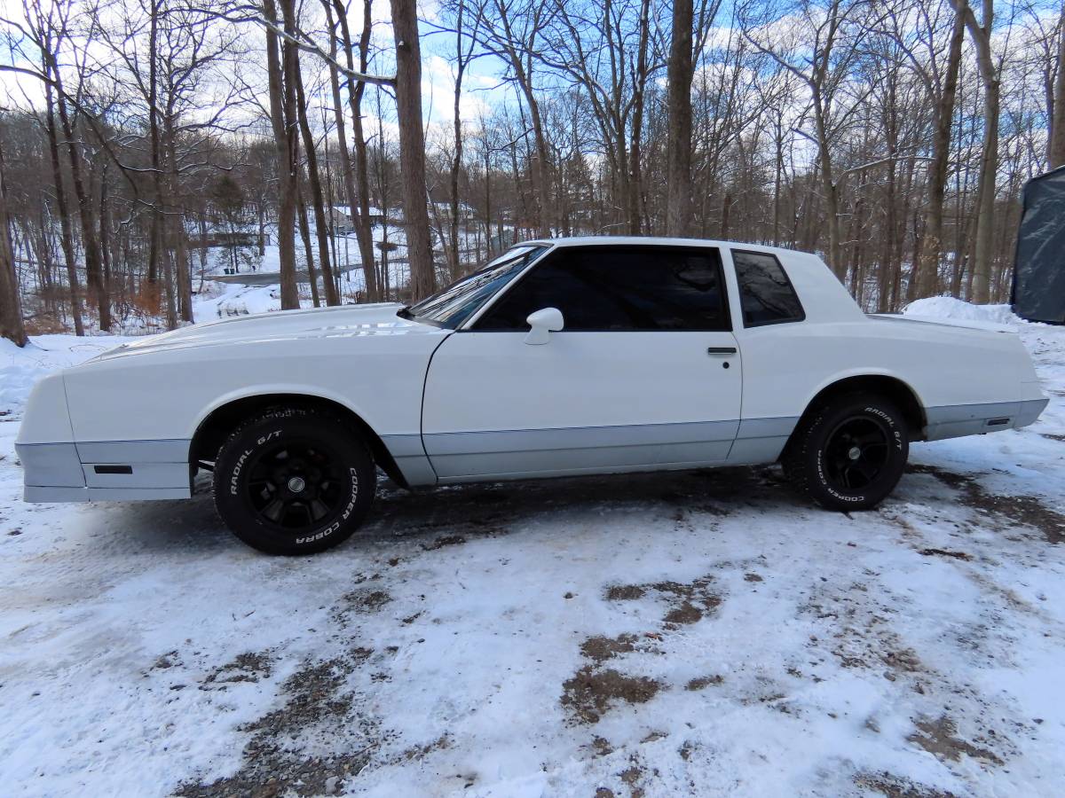 Chevrolet-Monte-carlo-ss-1984-white-76098-1