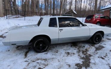 Chevrolet-Monte-carlo-ss-1984-white-76098-7