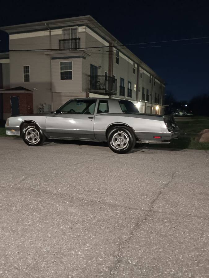 Chevrolet-Monte-carlo-ss-1986-grey-299337-2