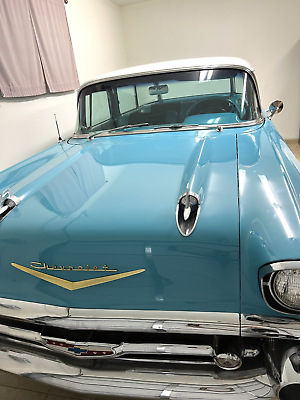 Chevrolet-Nomad-Break-1957-Teal-Teal-2382-3