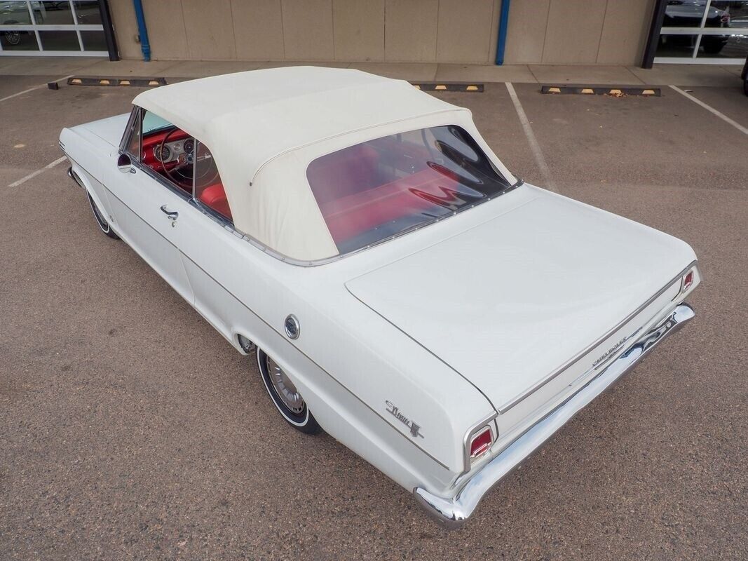 Chevrolet-Nova-1962-White-Red-70974-10