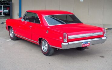 Chevrolet-Nova-1967-Red-Black-110411-6