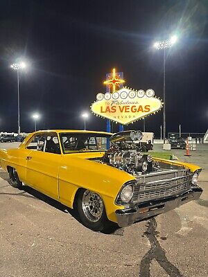 Chevrolet-Nova-1967-Yellow-2414-1