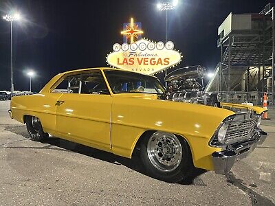 Chevrolet-Nova-1967-Yellow-2414-3