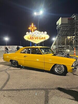 Chevrolet-Nova-1967-Yellow-2414-5