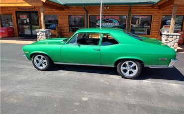 Chevrolet-Nova-1970-Green-Black-0-10