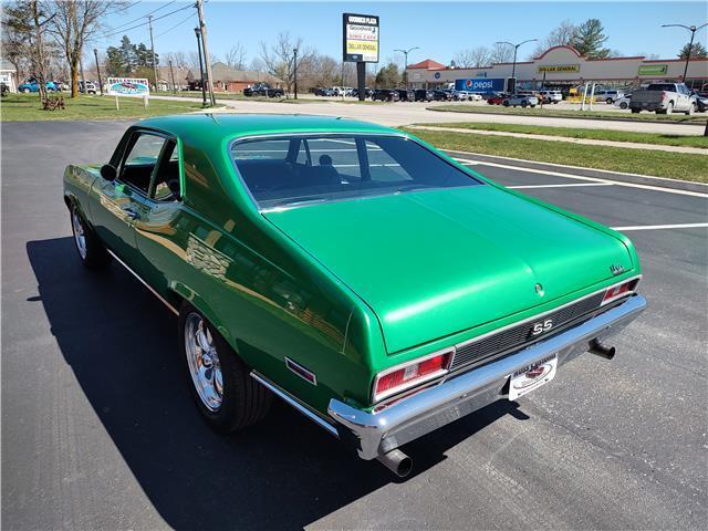 Chevrolet-Nova-1970-Green-Black-0-17