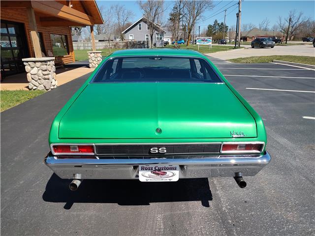 Chevrolet-Nova-1970-Green-Black-0-19